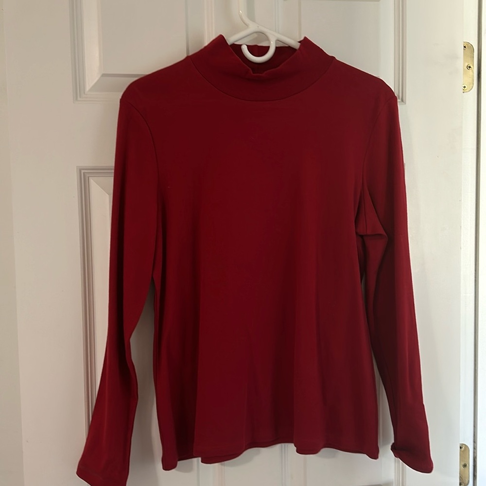 New Dark Red Mock Turtleneck, 
Women’s Petite Large